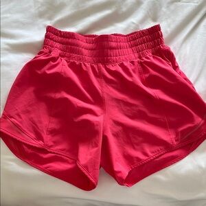Lululemon Hottie Hot shorts